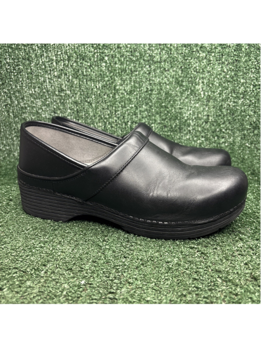 551 Dansko LT Pro Womens Black Leather Clog Size 41 EU 10.5-11 US